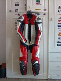 tuta Dainese taglia 50