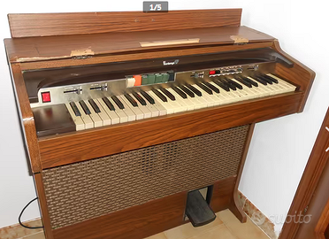 Pianola Organo Elettrico BONTEMPI 27 con spartiti