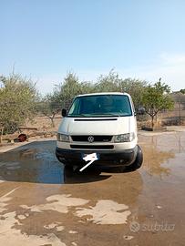 VW Transporter 2.5 TDI prolungato