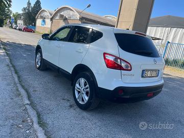 Nissan Qashqai 1.5 dCi DPF Acenta 2010 202.000 KM