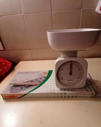 Bilancia più raviolatore.