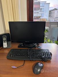 Pc con tastiera e mouse