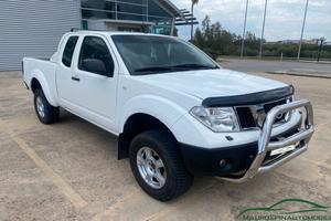 FUORISTRADA NISSAN NAVARA 2.5 CDI 4X4 PICK-UP