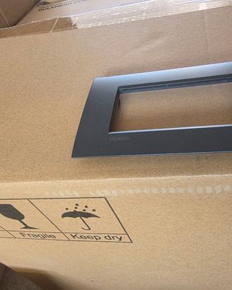 placca bticino living air 4posti