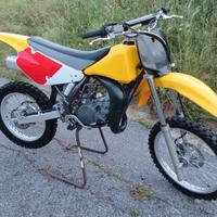 Suzuki rm 80 ricambi vari  VEDI ELENCO