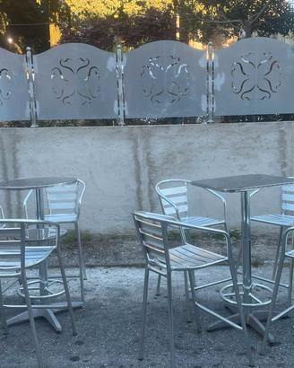 set tavoli con sedie in alluminio