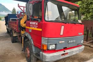  IVECO  camion