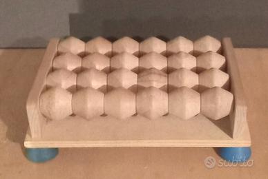 Massaggiatore piedi in legno