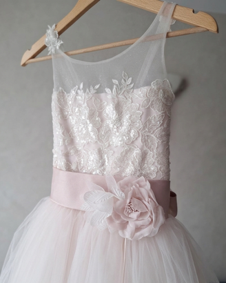 Splendido Vestito Comunione Bambina 9-10 Anni – Sa
