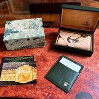 Rolex Submariner 16610 del 1993 corredo completo