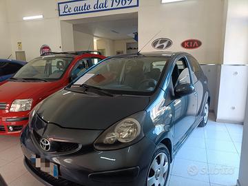 Toyota Aygo 1.0 5 porte Sol Full optional