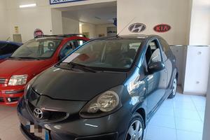Toyota Aygo 1.0 5 porte Sol Full optional