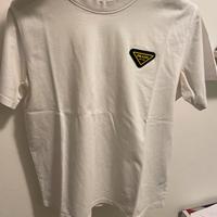 T shirt Prada