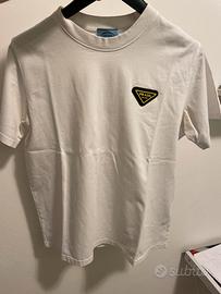 T shirt Prada