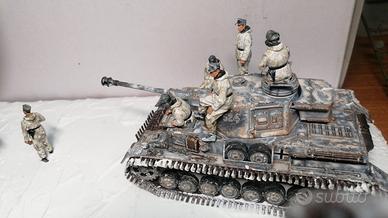 Diorama 1:35 Panzer IV tedesco e T26 russo