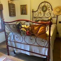 ✅ Letto in ferro battuto antico restaurato