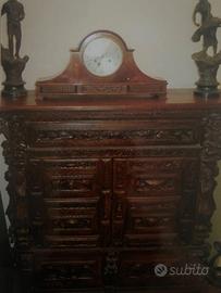 Mobilein legno di quercia