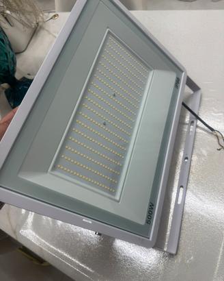 Faro luce esterno 500w IP66 luce naturale