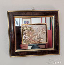 Quadretto con specchio e rilievo in argento 