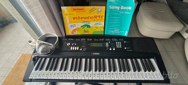 Tastiera Yamaha EZ 220