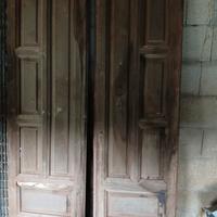 portone in legno