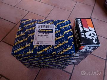 Filtro aria lavabile più kit nuovo di pulizia.