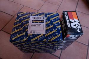 Filtro aria lavabile più kit nuovo di pulizia.