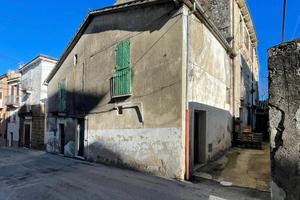 Appartamento da ristrutturare