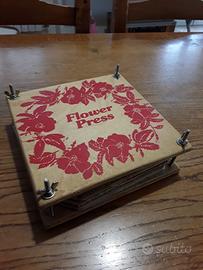 pressa per fiori in legno vintage