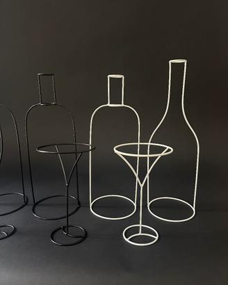 Silhuette in metallo Serax bottiglie e bicchieri