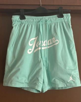 Pantaloncino Jordan M praticamente nuovo