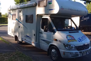 2002 MERCEDES SPRINTER MCLOUIS