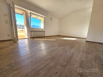 2 CAMERE MATRIMONIALI + BALCONE in casa 7 unità