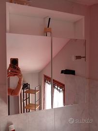 specchio bagno a muro 