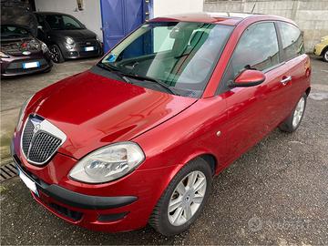 Lancia ypsilon 1.2 benzina