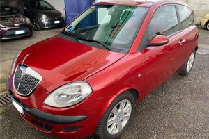 Lancia ypsilon 1.2 benzina
