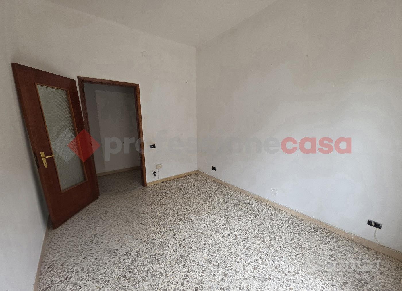 Appartamento al 1° piano di tre vani e accessori - Altro