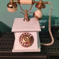 Telefono antico 