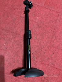 Supporto microfono per ampli chitarra o basso