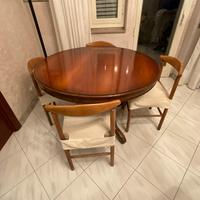 TAVOLO ALLUNGABILE DA SALOTTO IN LEGNO PREGIATO