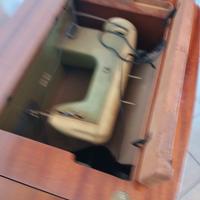 macchina da cucire vintage 