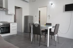 3 LOCALI A LUGO