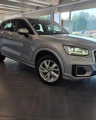 Audi Q2 30 TFSI Identity Black