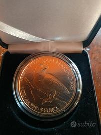 5 euro San Marino falco 2025 in cofanetto