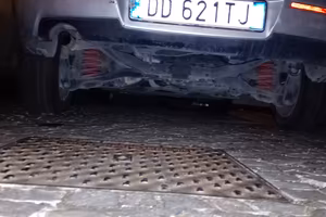 Mazda 3 1600 16v 105 cv