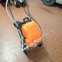 carrello trattamenti prato