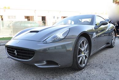Ferrari California DCT