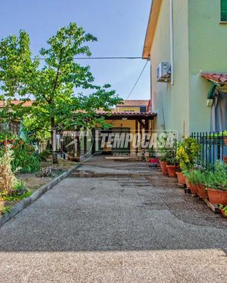 Ingresso indipendente ristrutturato con giardino p