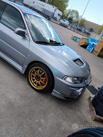 Mitsubishi Lancer evo 4 