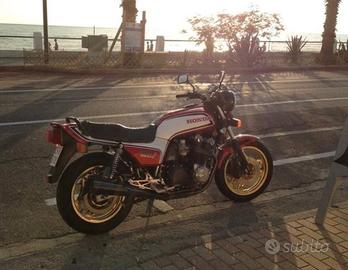 Honda Cb 1100 f vs Yamaha XT 600
